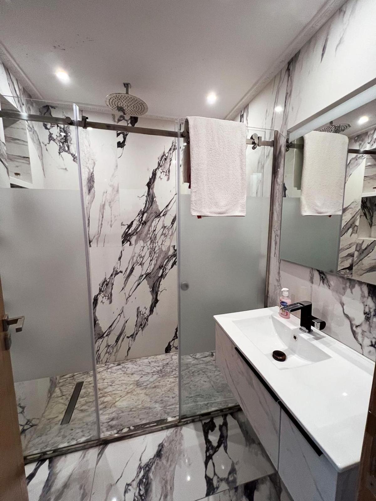 Luxury 3 Bedroom Panoramic Views In Hotspot With Fibre Optic Wifi And Netflix Tanger Ngoại thất bức ảnh